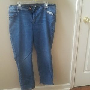 Old navy curvy profile straight jeans